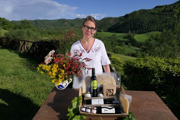 Taste Experiences Summer Basket