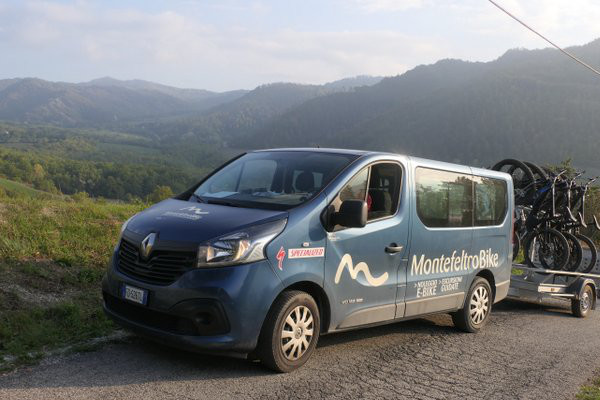 E-Bike Tour on the Apennines