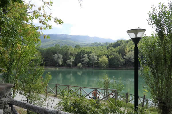 Andreuccio Lake